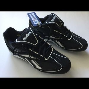 reebok pump baseball cleats